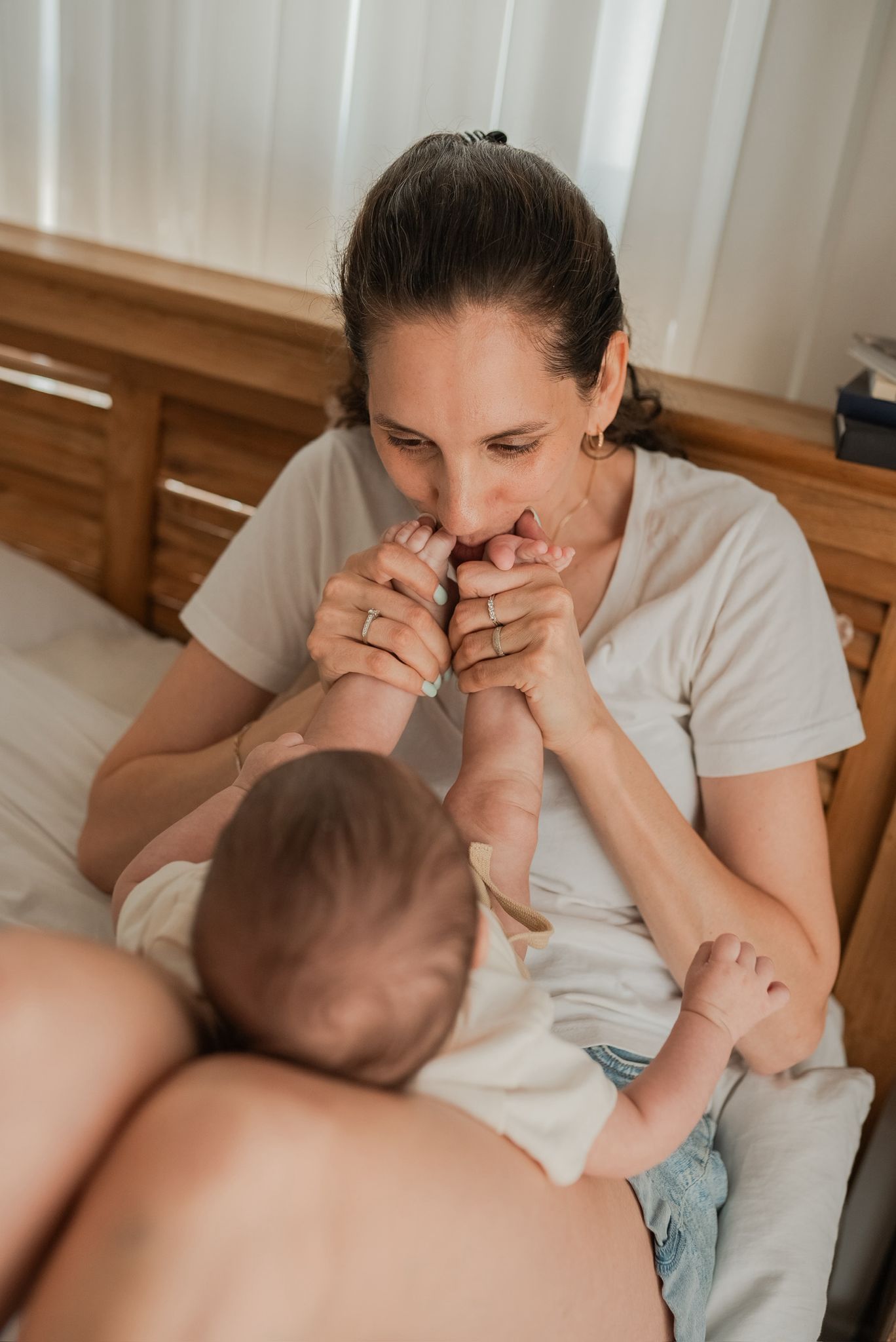 מאיה לב עם תינוק