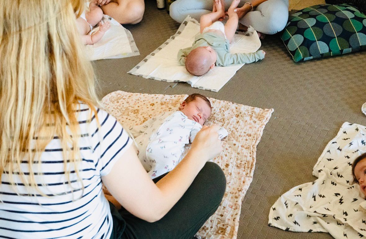 סדנת עיסוי תינוקות קבוצתית